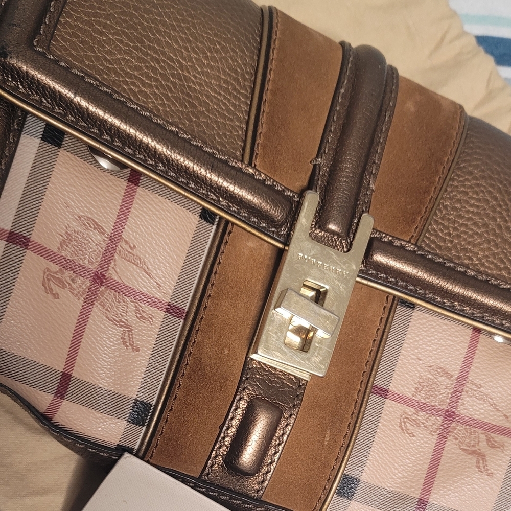 Designer Burberry